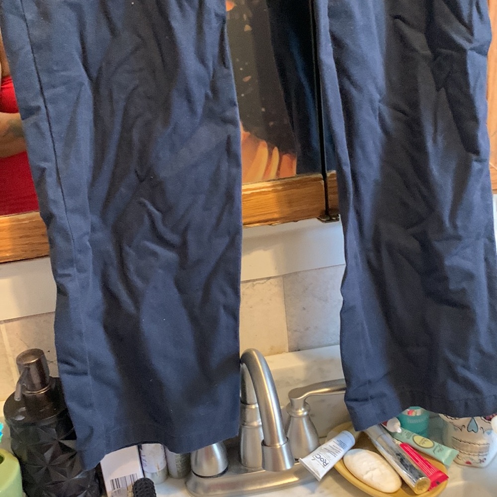 Amazon Essentials Pants. - image 4